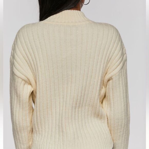 NWOT Forever 21 Small Cream Vanilla Ribbed Half-Zip Sweater - Picture 4 of 5